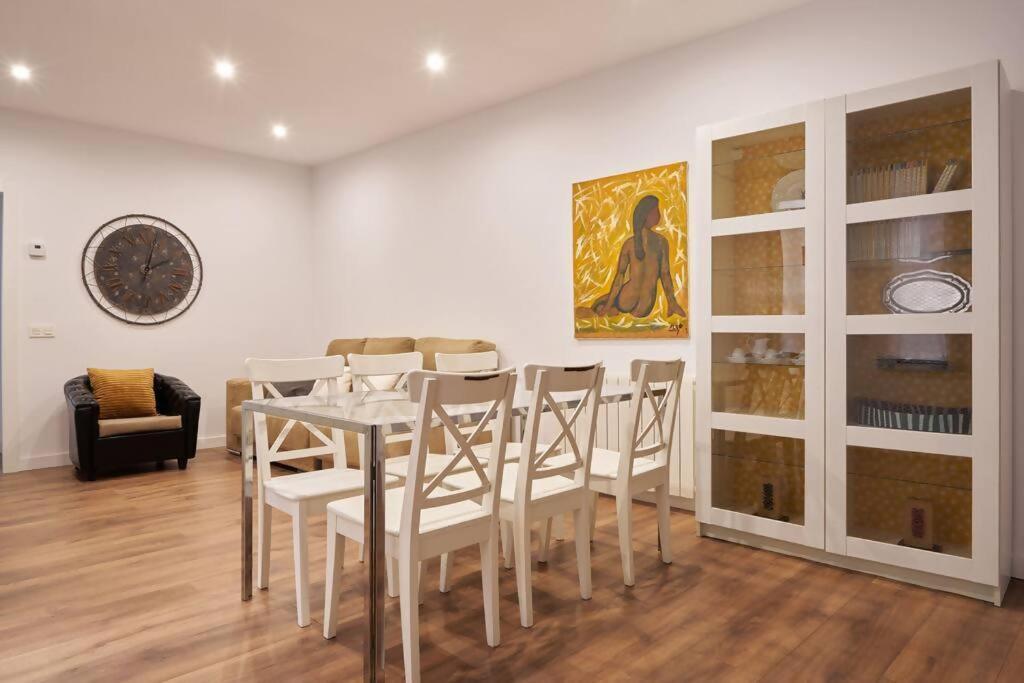 Amplio Alojamiento Centro Barrio Del Oeste Salamanca Dış mekan fotoğraf